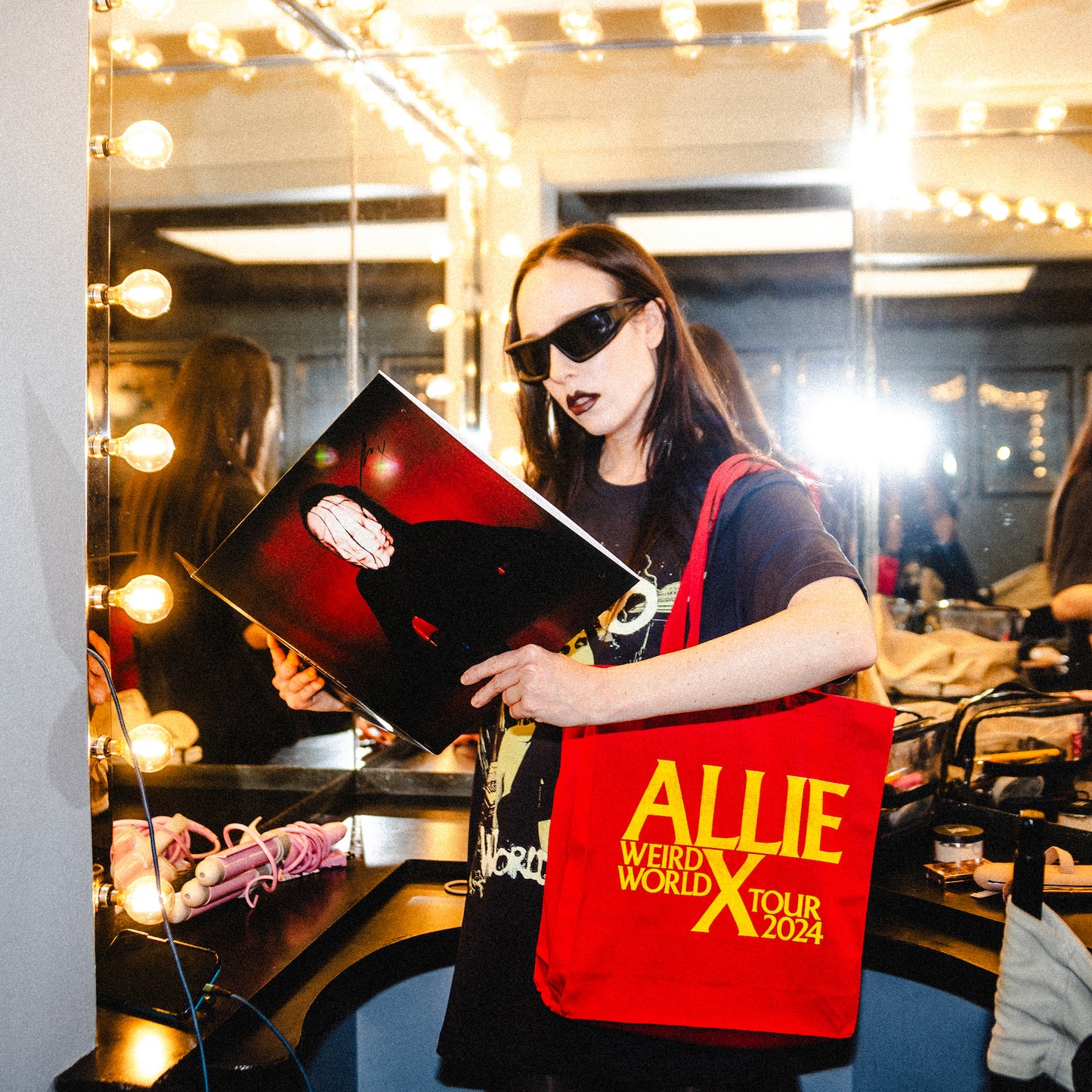 WEIRD WORLD TOUR - TOTE BAG